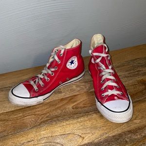 Converse • Chuck Taylor All Star Classic • Sz 8 Womens • Red
